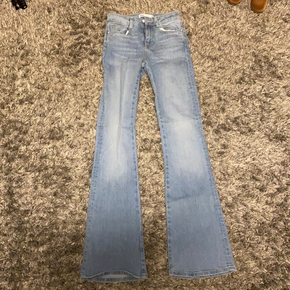 Zara Low rise boot cut jeans